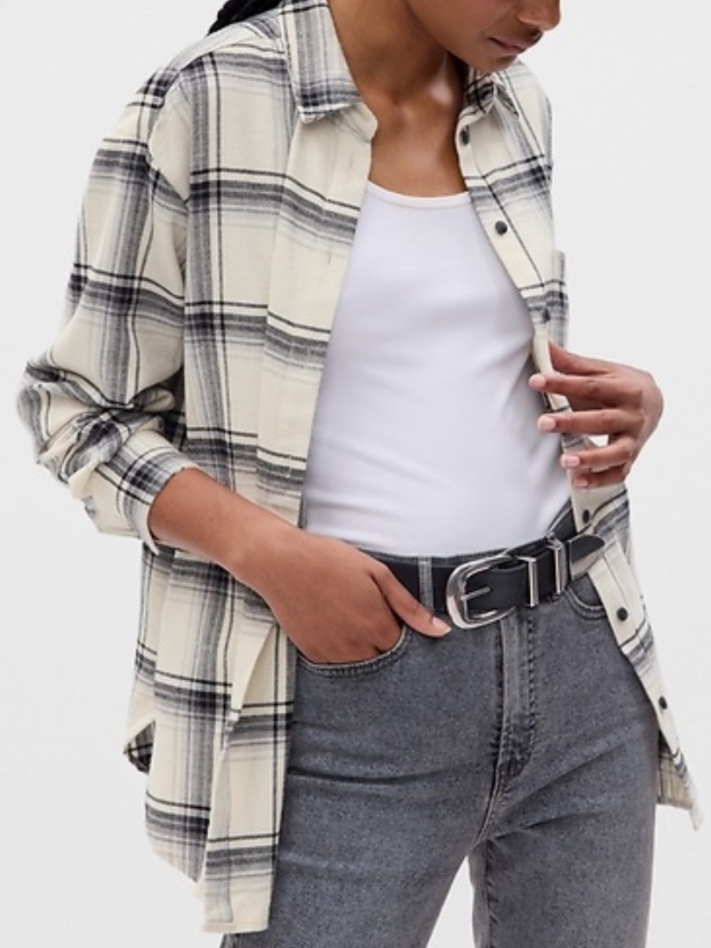 GAP Ivory and Black Plaid 100% Cotton Button-Down Big Shirt Flannel XL Cabincore